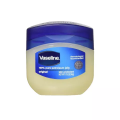 Vaseline Lip Therapy. 