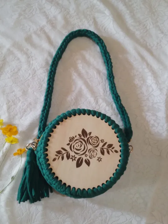 Crochet%20wooden%20base%20bag%20-%20Image%203