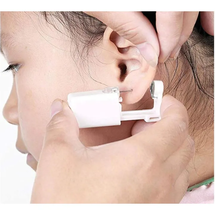 Disposable%20Sterile%20Ear%20Piercing%20Gun%20Kit%20Choose%20Design,%20No%20Pain%20Piercing%20Tool%20Machine%20for%20Tragus%20and%20Helix%20Piercing%20-%20Image%203