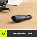 R400 Logitech® Wireless Presenter with Carrying Case. 