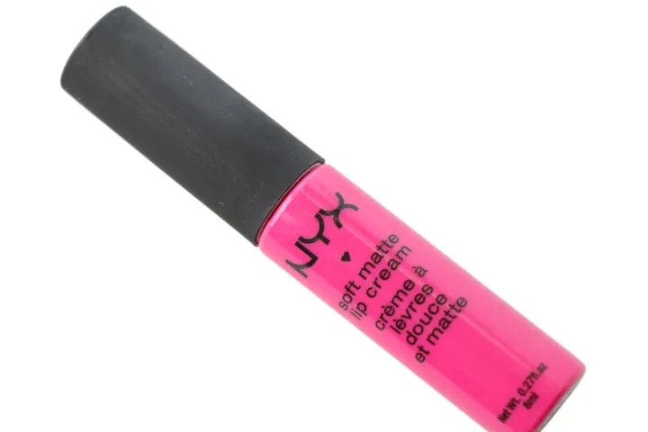 NYX Soft Matte Lip Cream SMLC 07 Addis Ababa 0.27 fl. oz/ 8mL