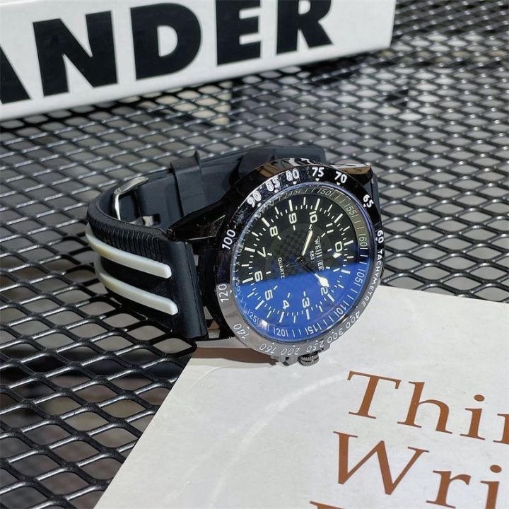 American%20Retro%20Large%20Dial%20Silicone%20Watch%20High%20Street%20Hip%20Hop%20hiphop%20Handsome%20and%20Cool%20Teen%20High%20School%20Student%20-%20Image%205