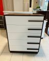 VTEC FURNITURE Modern Jerry 5 Chest of Drawers. 