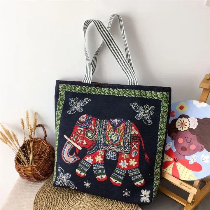 New%20Fashion%20Accessory%20Embroidered%20Tote%20Bag%20Canvas%20Crossbody%20Bag%20Ethnic%20Style%20Handbag%20Retro%20Embroidered%20Handbag%20-%20Image%204