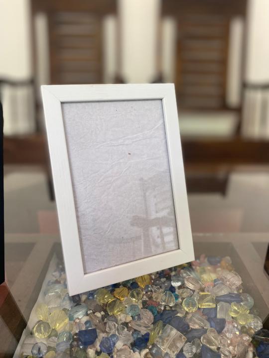 4x6"%20Inch%20White/Black/Brown%20Color%20Ready%20Made%20Photo%20Frames%20-%20Image%208