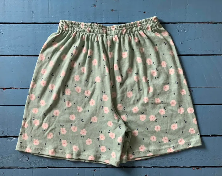 Ladies%20shorts%20/%20Hot%20Short%20/%20Hot%20short%20for%20women%20/%20Traveling%20Shorts%20/%20Women's%20Shorts(viscose%20printed%20Fabric,%20Adjustable%20elastic%20waist)%20-%20Image%204
