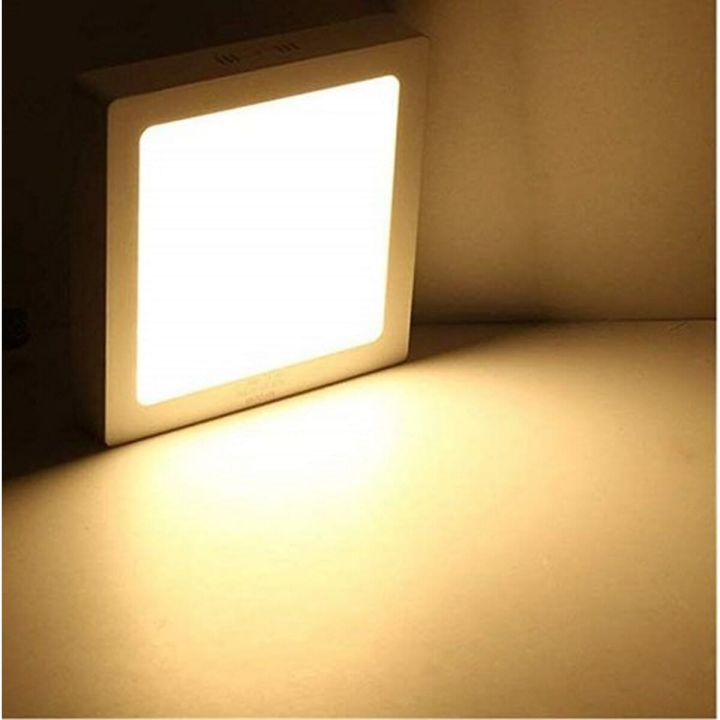 Green-12W%20Surface%20Panel%20Day%20Light%20-%20Image%203