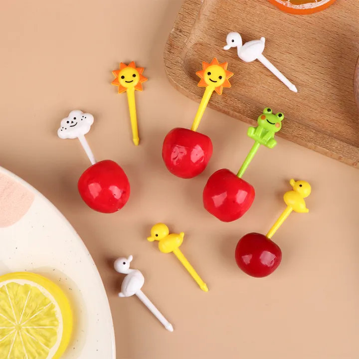 8pcs%20Animal%20Fruit%20Fork%20Set%20Cartoon%20Mini%20Kids%20Snack%20Cake%20Dessert%20Food%20Stick%20Toothpick%20Decoration%20Pick%20Cake%20Bento%20Tableware%20Child%20LK%20-%20Image%202