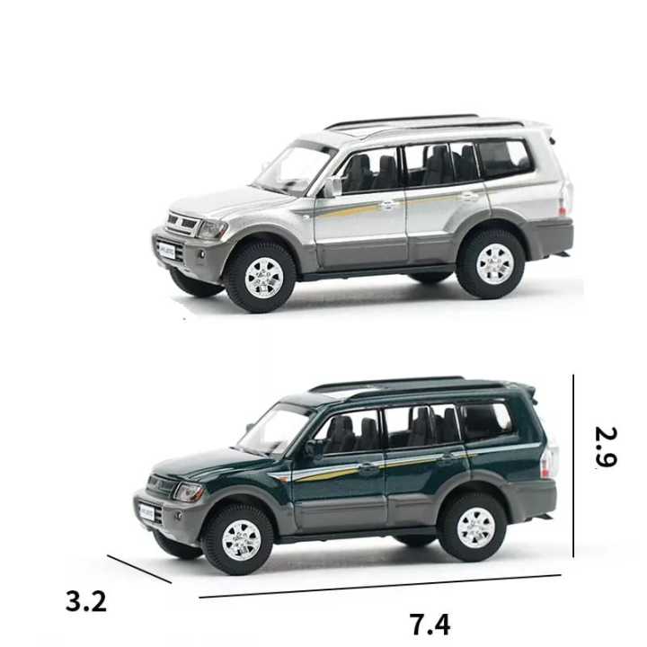 XCarToys%201:64%203rd%20Generation%20Pajero%20Alloy%20Diecast%20Metal%20Model%20Car%20-%20Image%208