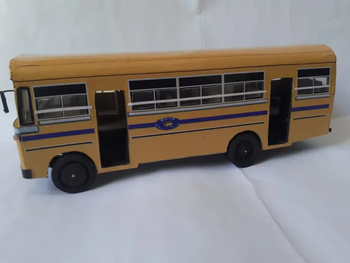 TATA%20hand%20made%20Bus%20-%20Image%205