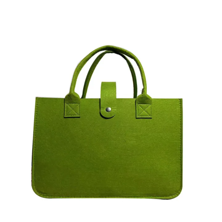 Versatile%20Tote%20Bag%20For%20Travel%20And%20Shopping%20Stylish%20Women's%20Handbag%20For%20Winter%20Large%20Capacity%20Handbag%20For%20Women%20Solid%20Color%20Travel%20Purse%20Fashion%20Winter%20Tote%20Bag%20-%20Image%205