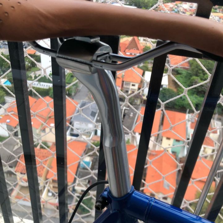 Bicycle%20Seat%20Post,%20Aluminum%20Adjustable%20Seat-post%20Backbend%20Offset%2015%C2%B0,%20Made%20in%20Taiwan,%20Bicycle%20Seat-post%20Tube%20for%20Most%20Bicycle%20BMX,%20Road%20and%20Sport,%20(Silver)%20Bicycle%20Accessories%20-%20Image%204