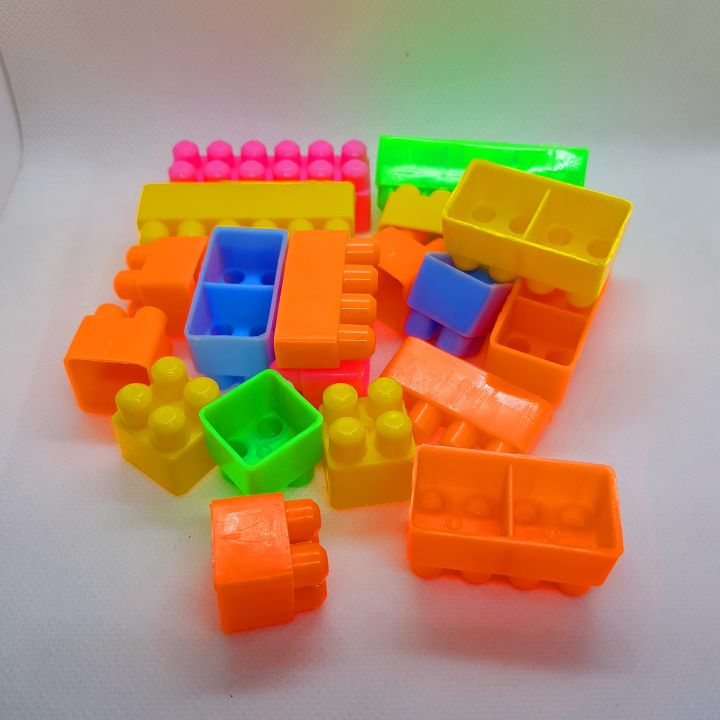 Multicolor%20Building%20Blocks%20Set%20For%20Kids%2020Pcs%20Blocks%20Play%20and%20Learn%20-%20Image%207