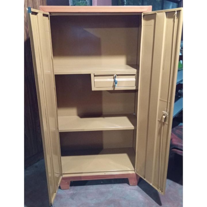 Steel%20Cupboard%20-%20Image%204