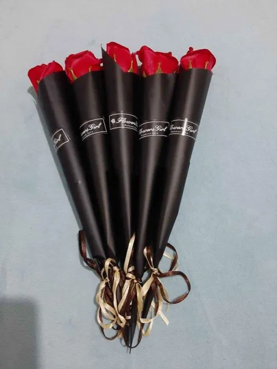 1%20PC%20Valentine%20rose%20gift%20-%20Image%208