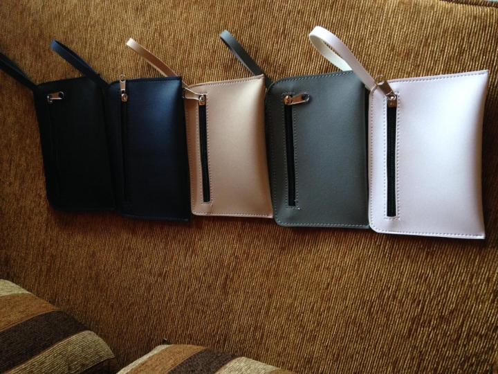 Fashionable%20Stylish%20One%20zipper%20Wallet%20For%20Women%20-%20Image%203