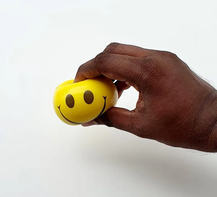 Finger%20Exercise%20Ball%20Stress%20Ball%20with%20Smiley%20Face%20Finger%20Massage%20Ball%20Stress%20Ball%20with%20Happy%20Face%20-%20Image%205