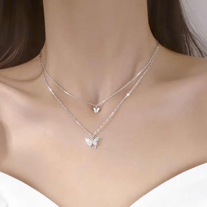 Elegant%20Plated%20Chain%20Butterfly%20Necklace%20-Multi-Layer%20Link%20-Charm%20Pendant%20Clavicle%20Choker%20Necklace%20for%20Women%20Statement%20Jewelry%20-%20Image%202