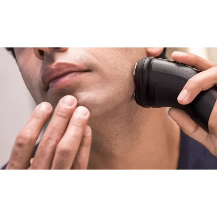 Philips%20Wet%20Or%20Dry%20Electric%20Shaver%20-%20S1223/41%20-%20Image%205