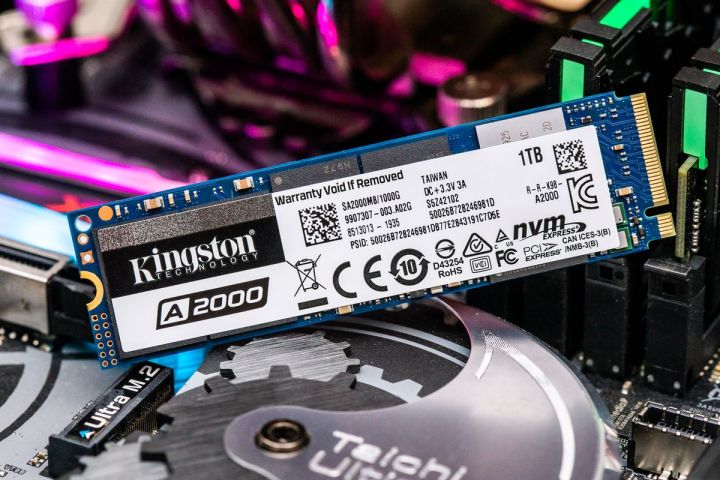 Kingston%20A2000%20M.2%20Nvme%202280%20Sata%20III%20SSD%20%20Gen3x4-%20250GB/%20500GB/%201TB-%20High%20Speed%20Up%20to%202200mb/s-%203Y%20Warranty/%20%20Laptop%20&%20Desktop/Internal%20&%20External%20-%20Image%204