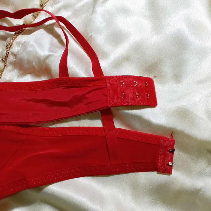 Trendy%20Fashionable%20&%20Super%20Comfortable%20Sexy%20Padded%20Bra%20-%20Image%202