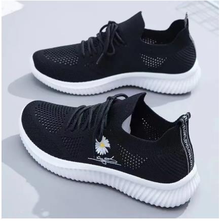 Women's%20flying%20white%20shoes%20leisure%20sports%20running%20tide%20shoes%20girls%20new%20spring%20and%20autumn%20-%20Image%202