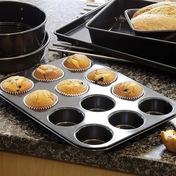 Muffin%20%20tray%20%20Baking%20pan%20Cup%20Cake%20Baking%20Tray%20%2012%20Cup%20Muffin%20Tin,%20Carbon%20Steel%20Muffin%20Tray%20Cupcake%20Baking%20Tray%20for%20Muffins,%20Cupcakes%20and%20Pudding%20Baking,%20Black%20-%20Image%206
