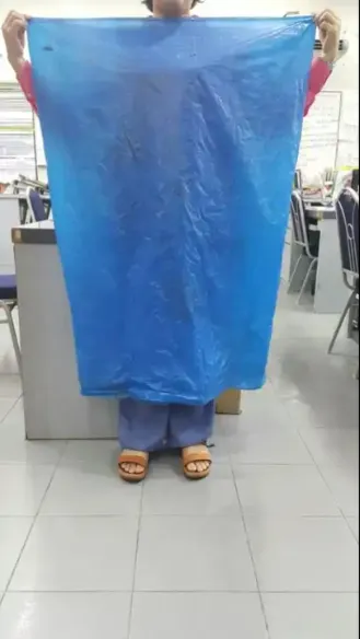 Banana%20protection%20plastic%20bag%20(50%20BAGS)%20bunch%20cover%2020%20micron%20blue%20-%20Image%205