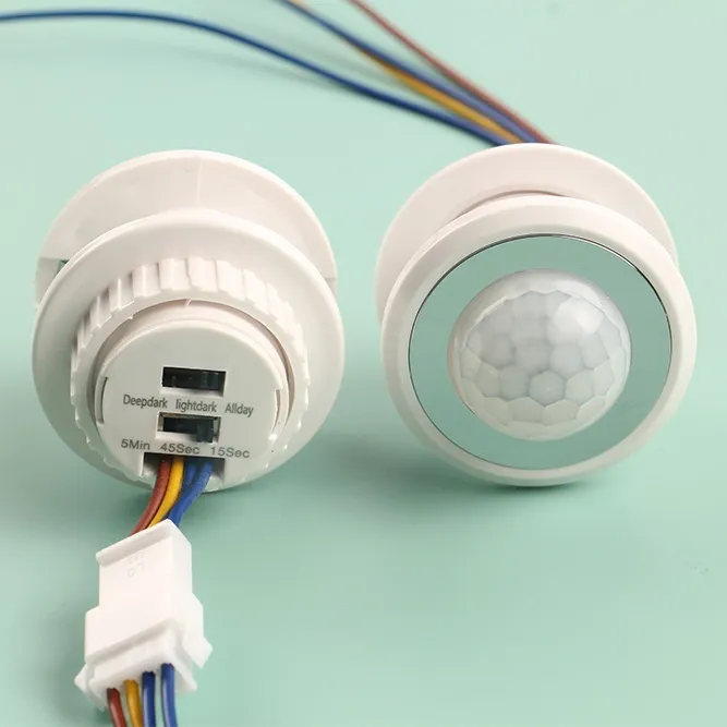 Security%20Motion%20Sensor%20Switch%20for%20Bulbs%20and%20Flash%20lights%20Automatic%20ON%20OFF%20Human%20detector%20detection%20PIR%20Time%20Light%20Delay%20Adjustable%20230v%2040W%20-%20Image%202