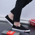 Summer Fashion Shoes Canvas Shoes Men's Flat Casual Shoes Slip-on Lazy Shoes Breathable Old Beijing Denim Shoes. 