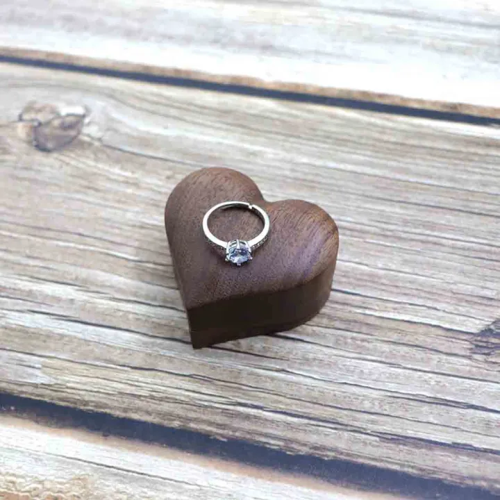 Case%20Packaging%20Portable%20Travel%20Walnut%20Jewelers%20Organizer%20Lover%20Box%20Universal%20Rings%20Wood%20-%20Image%203