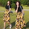 Women's Summer Dress2023New Korean Style Trendy Stitching Two-Piece Waist Slimming Mid-Length Temperament Dress. 