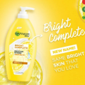 Garnier Bright Complete Moisturizing Serum in Lotion 400ml. 