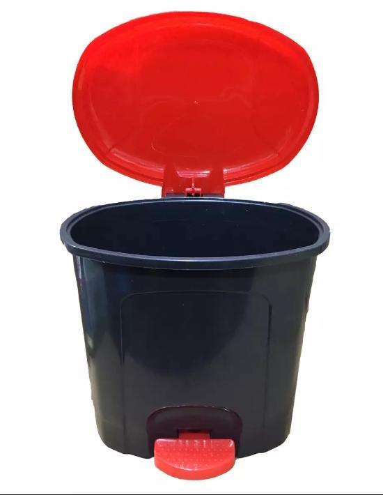 PEDAL DUSTBIN  /CARBAGE CAN