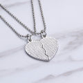 2Pcs Women Necklace Half Heart Splice Best Friends Alloy Friendship Pendant Matching Necklace Jewelry for Party. 