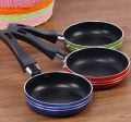 16cm Mini Fried Eggs Saucepan Small Frying Pan Flat Non-stick Cookware Roasting Pans Nonstick Indian Frypan Sauce Pan Tawa Pan Non Stick Frying Pan Kitchen Cooking Pans Indian Frying Pan  Frying Pan for Steaks, Pancakes, Burgers, Breakfast. 