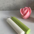 Handmade Rose Candle Mold Romantic Scented Silicone Rose Plaster Mold DIY Plaster Scented Candle Mold for Valentine's Day Home Decor Gift Making Craft Lovers Aromatherapy. 