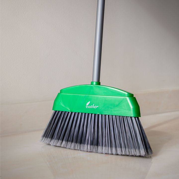 INDOOR%20BROOM%20MONARA%20WITH%20120CM%20PLASTIC%20COATED%20METAL%20HANDLE%20-%20FEATHER%20BRAND%20-%20Image%203