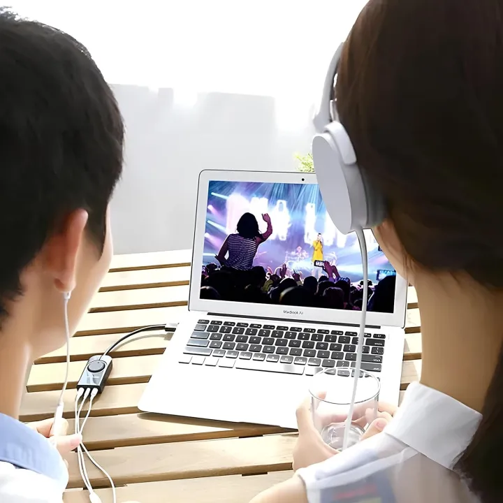 UGREEN%2015cm%20USB%20External%20Stereo%20Sound%20Adapter%20(Black)%20%E2%80%93%20CM129%20-%2040964%20-%20Image%204