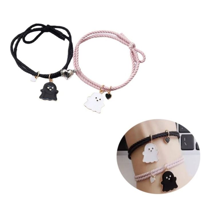 Trendy%20Black%20and%20White%20Halloween%20Couple%20Bracelets%20with%20Love%20Heart%20Pendant%20-%20Adjustable%20Rubber%20Band,%20Matching%20Set%20-%20Image%203