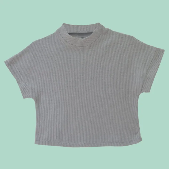 Top%20Summer%20Korean%20Style%20Extra%20Large%20Size%20Baggy%20Stretchy%20Waffle%20Fabric%20190%20Gsm%20Bat%20Sleeve%20Tee%20Women's%20Clothing%20Loose-Fitting%20Batwing%20Sleeve%20Waffle%20Crop,%20Hip%20Pop%20Leader%20Top%20Shirt%20Blouse%20Western%20Style%20Blouse%20Ladies%20Short%20Sleeve%20Clothing%20T-Shirt%20In%20Ash%20Colour%20-%20Image%207