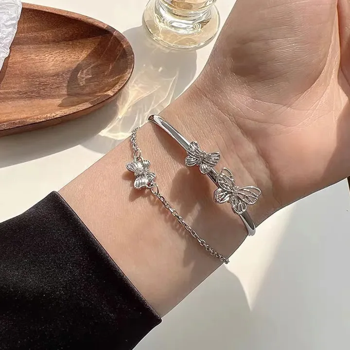 Fashion%20Hollow%20Butterfly%20Bangle%20Bracelet%20Silver%20Color%20Double%20Layer%20Tassel%20Chain%20Bracelet%20For%20Women%20Girls%20-%20Image%204