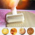Ribbon Cutter  Cake Decorating Cutter - White.  Fondant Ribbon Cutter Wheel Roller Rolling Pin Rolling Pin Creative  Pastry Cookie Pie Kitchen. 