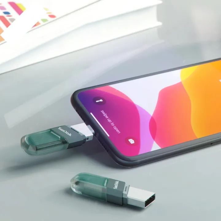 SanDisk%20iXpand%20OTG%20USB%203.0%20Flash%20Drive%20for%20iPhone%20,iPad%20&%20Mac%20Book%20-%20Image%205
