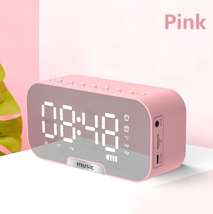 G10/Q5%20Portable%20Bluetooth%20Digital%20Alarm%20Clock%20Speaker%20FM%20Radio%20/Stereo%20Speakers/Hands-free%20Calling%20Support/Mirror%20Screen%20Dispaly/Support%20FM%20TF%20AUX%20/%20Phone%20Holder%20-%20Image%203