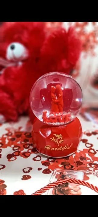 Valentines%20Gift%20-%20Unique%20Arts%20Love%20Couple%20in%20Crystal%20Glass%20Ball%20showpiece%20AA05%20-%20Image%204