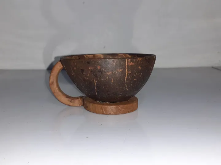 Coconut%20Shell%20Tea%20Pot%20With%204%20Cups%20-%20Desert%20Cup%20-%20Bowl%20-%20Hand%20Made%20-%20100%25%20Eco%20Frendly%20-%20Dishes%20-%20Tea%20Mug%20-%20Suger%20Bowl%20-%20Tray%20-%20Spoon%20-%20Curry%20Bowl%20-%20Image%208