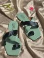 flat shoes / women's flat sandals / ladies foot ware / style shoes / flip flop / slippers / girls quality flat casual sandals. 