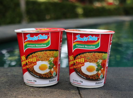 Indomie%20Mi%20Goreng%20Fried%20Noodles%2075g%20%7C%20Authentic%20Indonesian%20Stir-Fried%20Instant%20Noodles%20%7C%20Savoury%20Fried%20Instant%20Noodles%20with%20Signature%20Seasoning%20%7C%20Indomie%20Noodles%20-%20Image%202