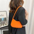 Advanced texture Felt handbags Chic material Unique shape Women's fashion Stylish color New design Luxury shoulder bag. 